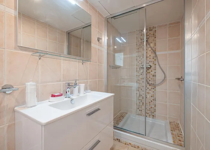 Felix Faure - Lumineux En Centre-ville مينتون